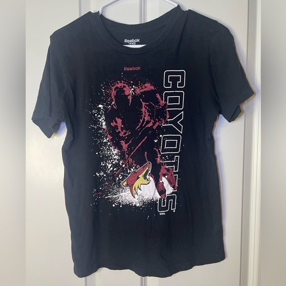 Reebok Other - Reebok Black Short Sleeve Graphic Tee